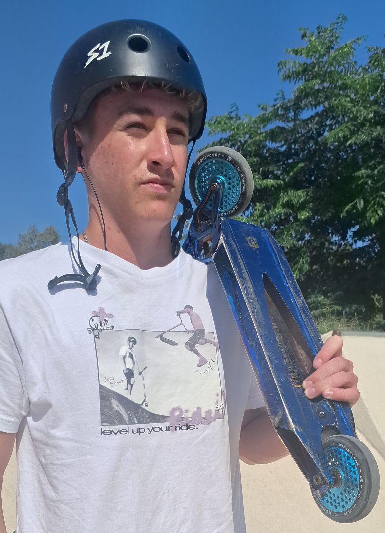 JustScoot Branded T-shirts